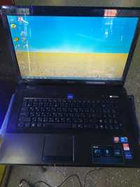 Asus K72J Core i3, 17 Диагональ