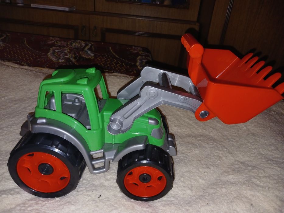 Трактор. Технок.