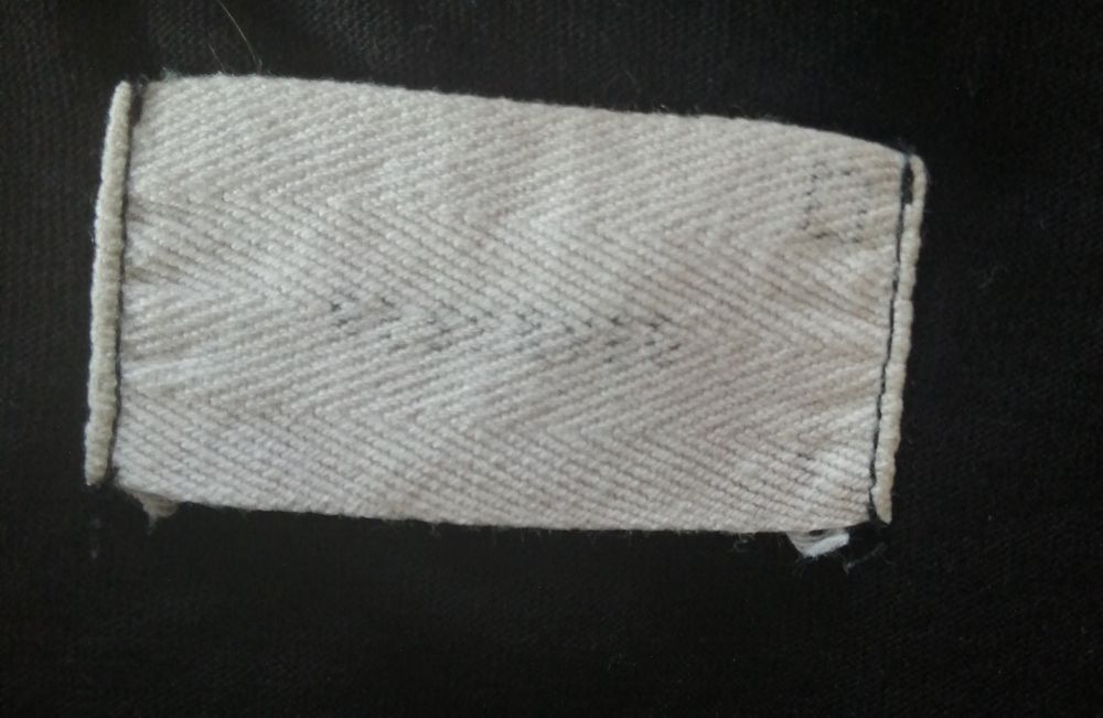 T-shirt Reserved S czarny