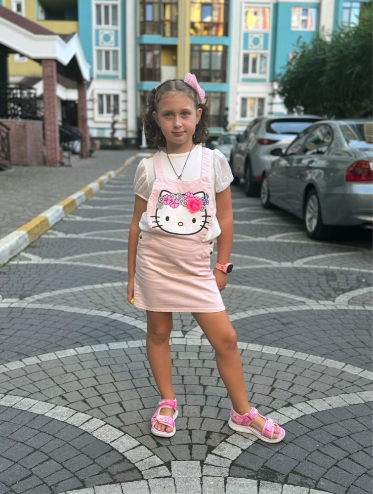 Б/у н&м сарафан плаття на дівчинку h&m hello kitty на 8-9 років