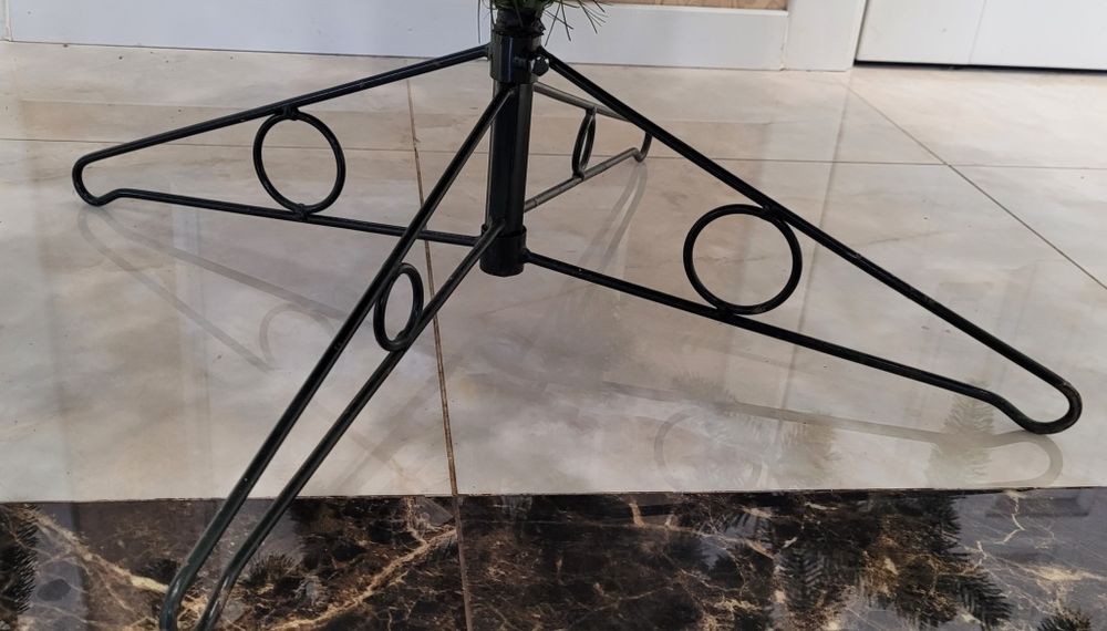 Ялинка штучна 2.1 м