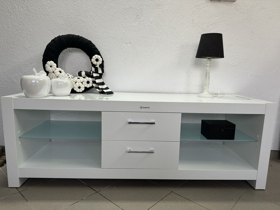 Szafka rtv Hybertus bialy polysk 150x52cm