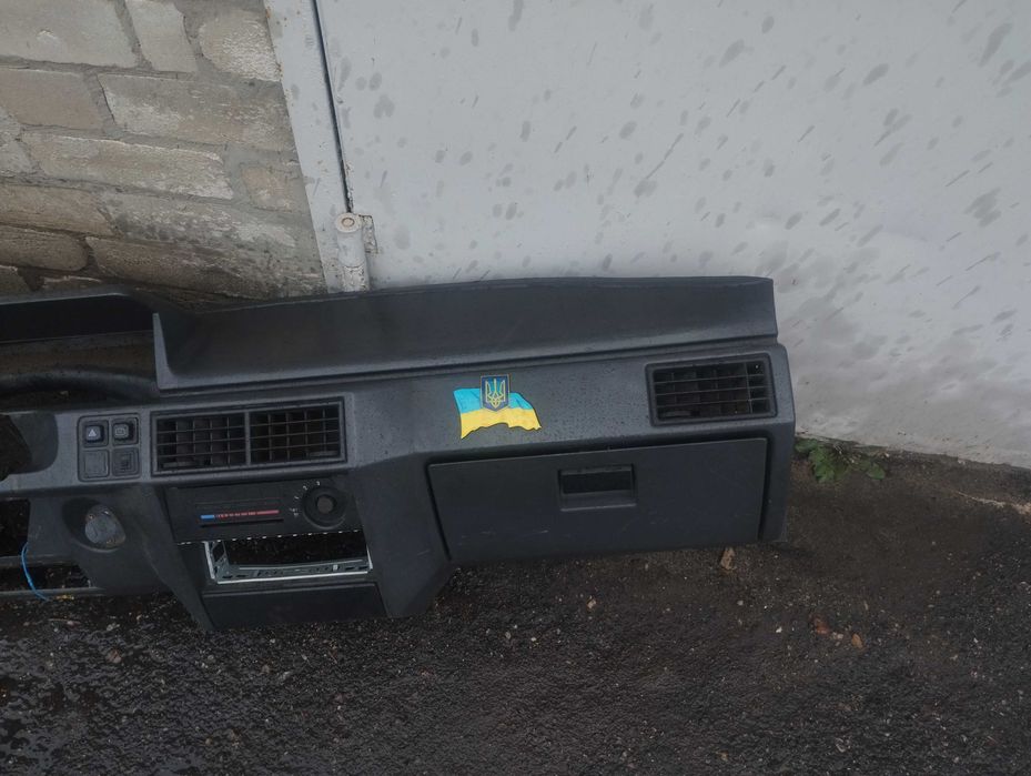 Торпедо Таврія Славута Люкс