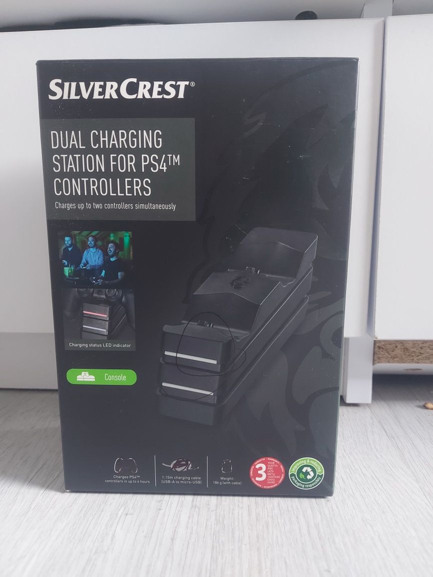 Stacja ładująca do kontrolerów PS4