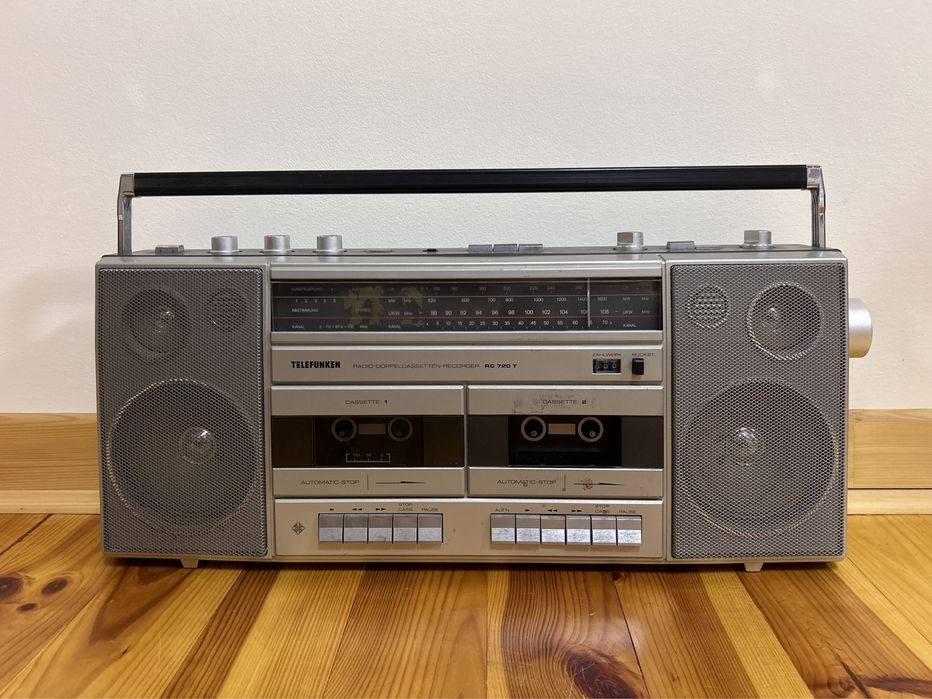 TELEFUNKEN RC 720T – радіо-дволентовий програвач, магнітофон