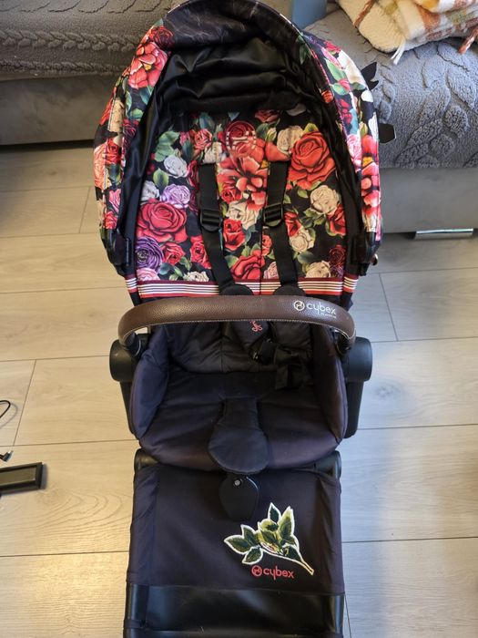 Cybex Priam(ePriam) Dark Blossom
