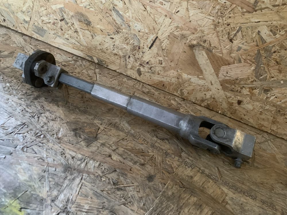 Krzyżak łącznik kolumny kierowniczej BMW e46