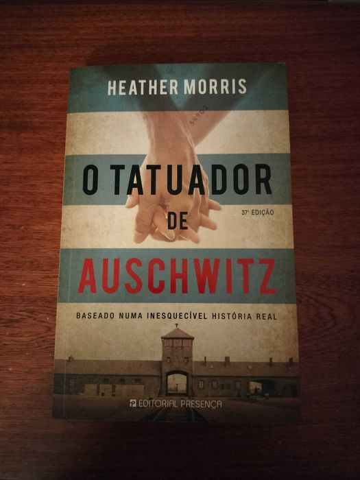 Livro "O Tatuador de Auschwitz"