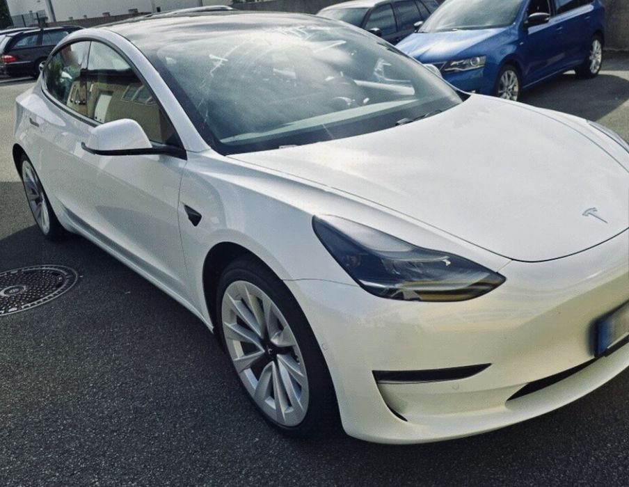 TESLA MODEL 3 STANDART RANGE PLUS  BRANCO PÉROLA
