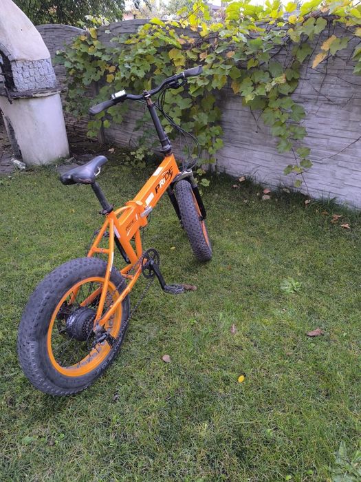 Rower fatbike elektryczny grube opony składak