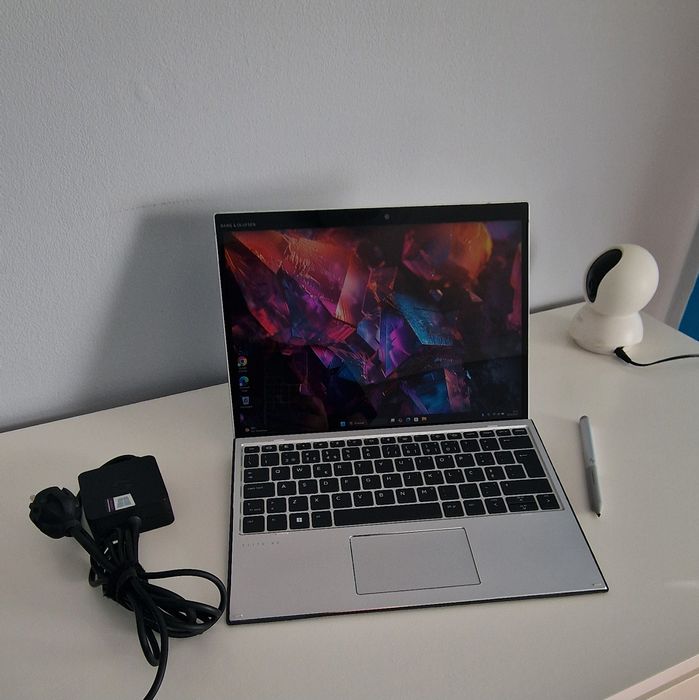 Elitex2 i5-1145G7-8 GB 256GB SSD-Tátil 13 FullHD+ caneta\teclado\offic