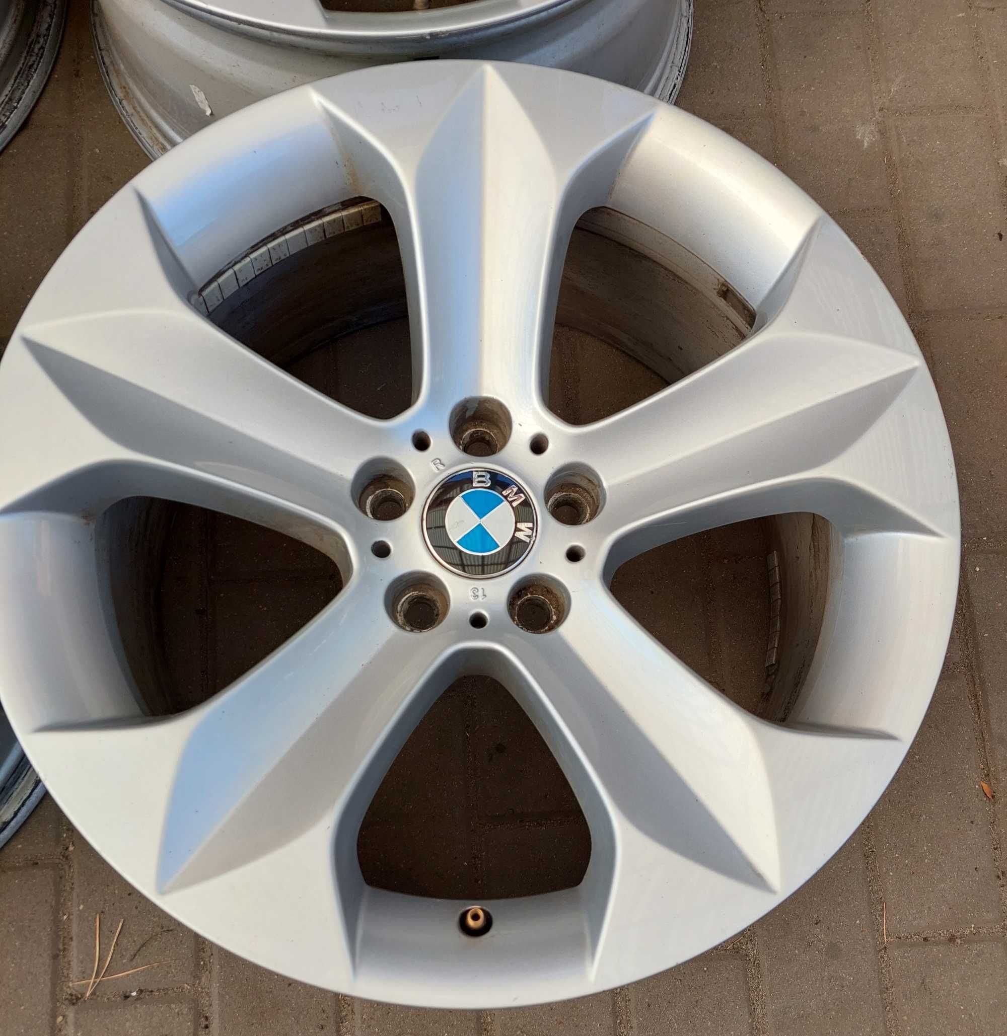 Felgi aluminiowe 19 BMW ix5 ix6  oryginalne
