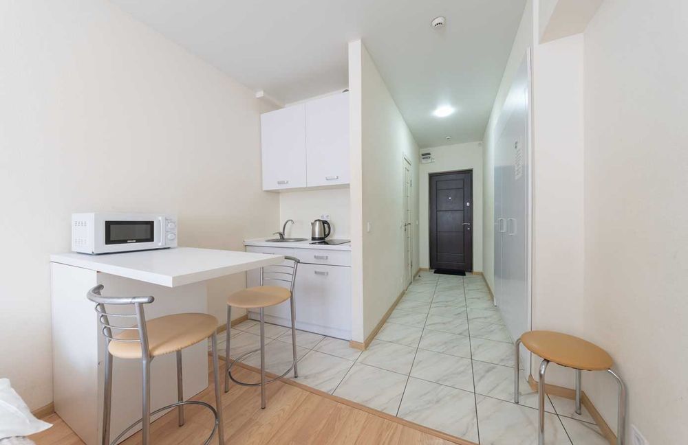 Здам подобово затишні апартаменти, біля метро.