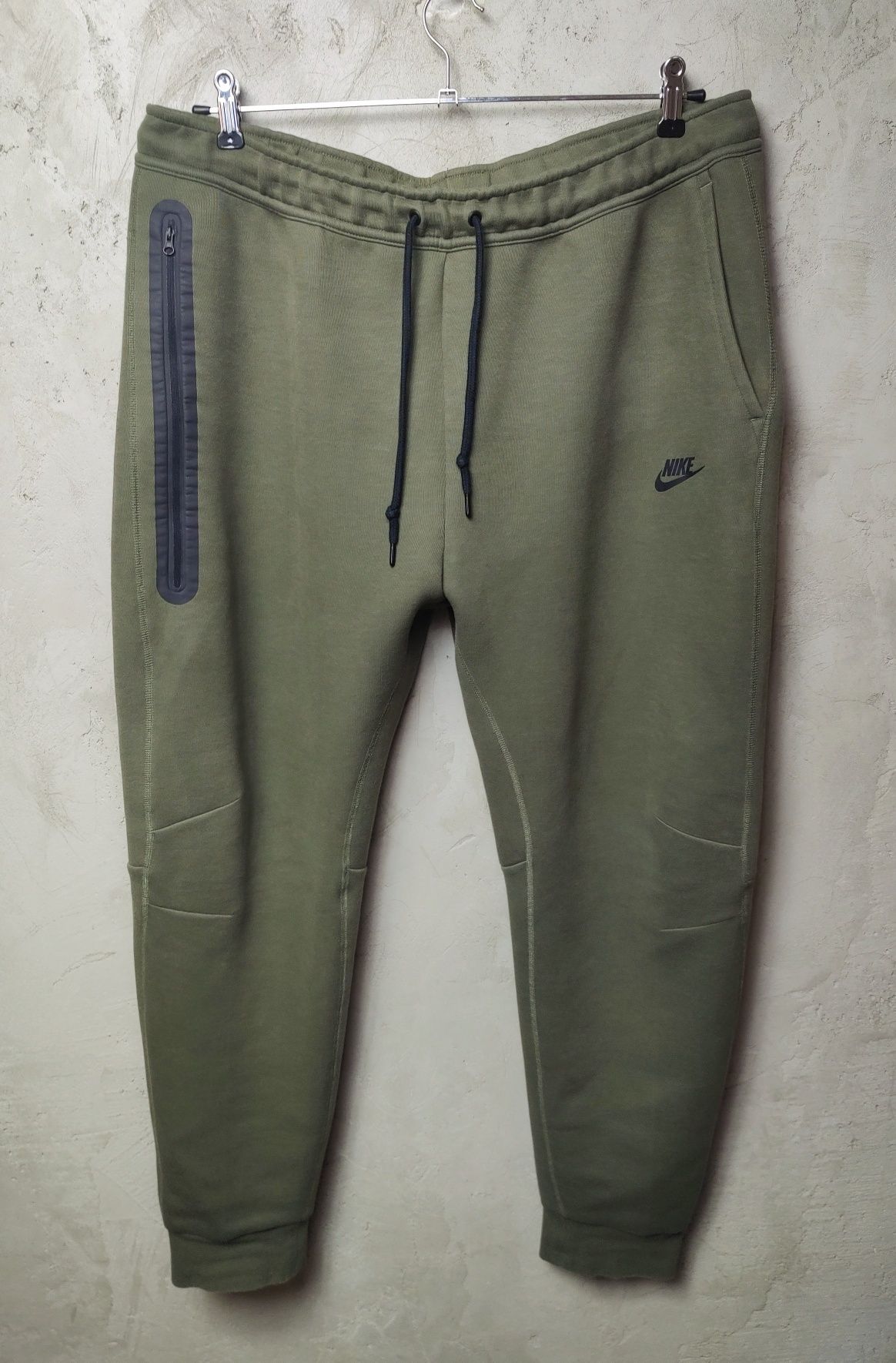 NIKE Tech Fleece__spodnie dresowe męskie (XXL duże) oliv / khaki