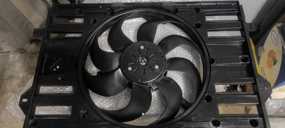 радіатори Buick Envision