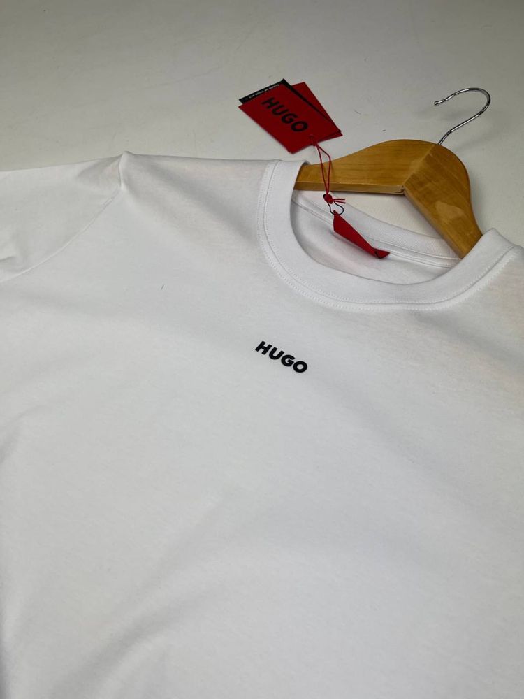Футболка HUGO BOSS