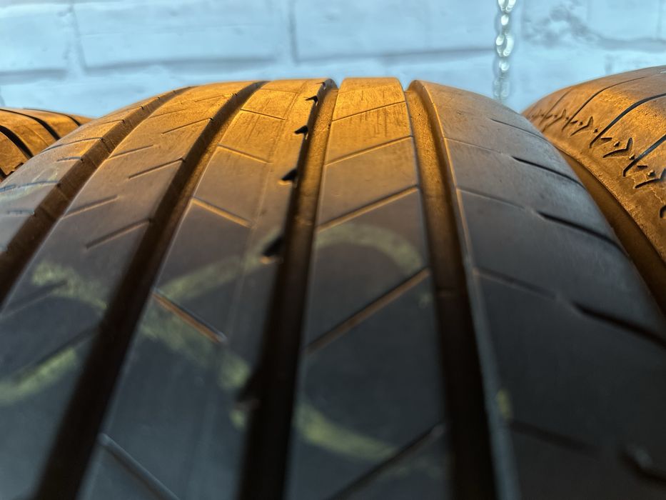 Комплект і пара 225 60 18 Bridgestone колеса разина шини