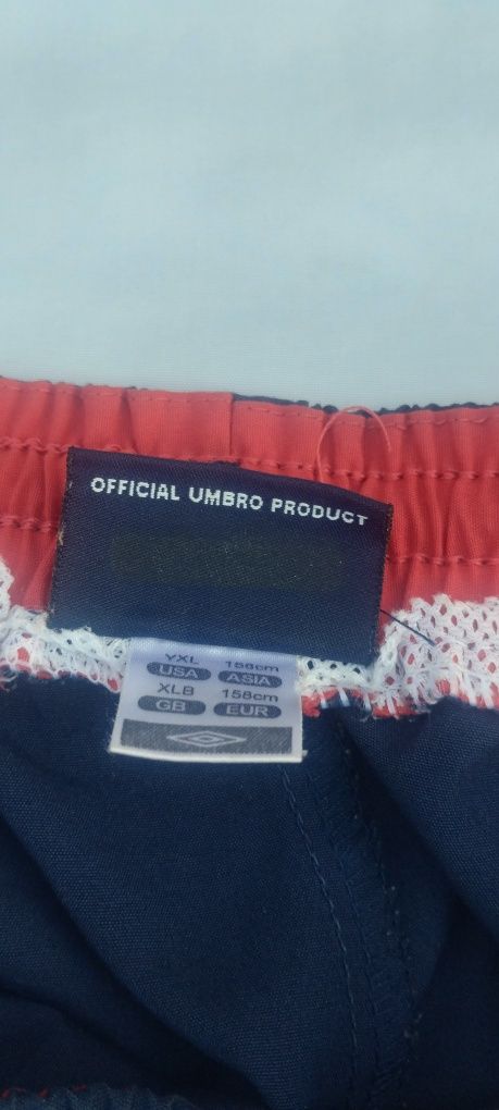 Шорти вінтажні Umbro.