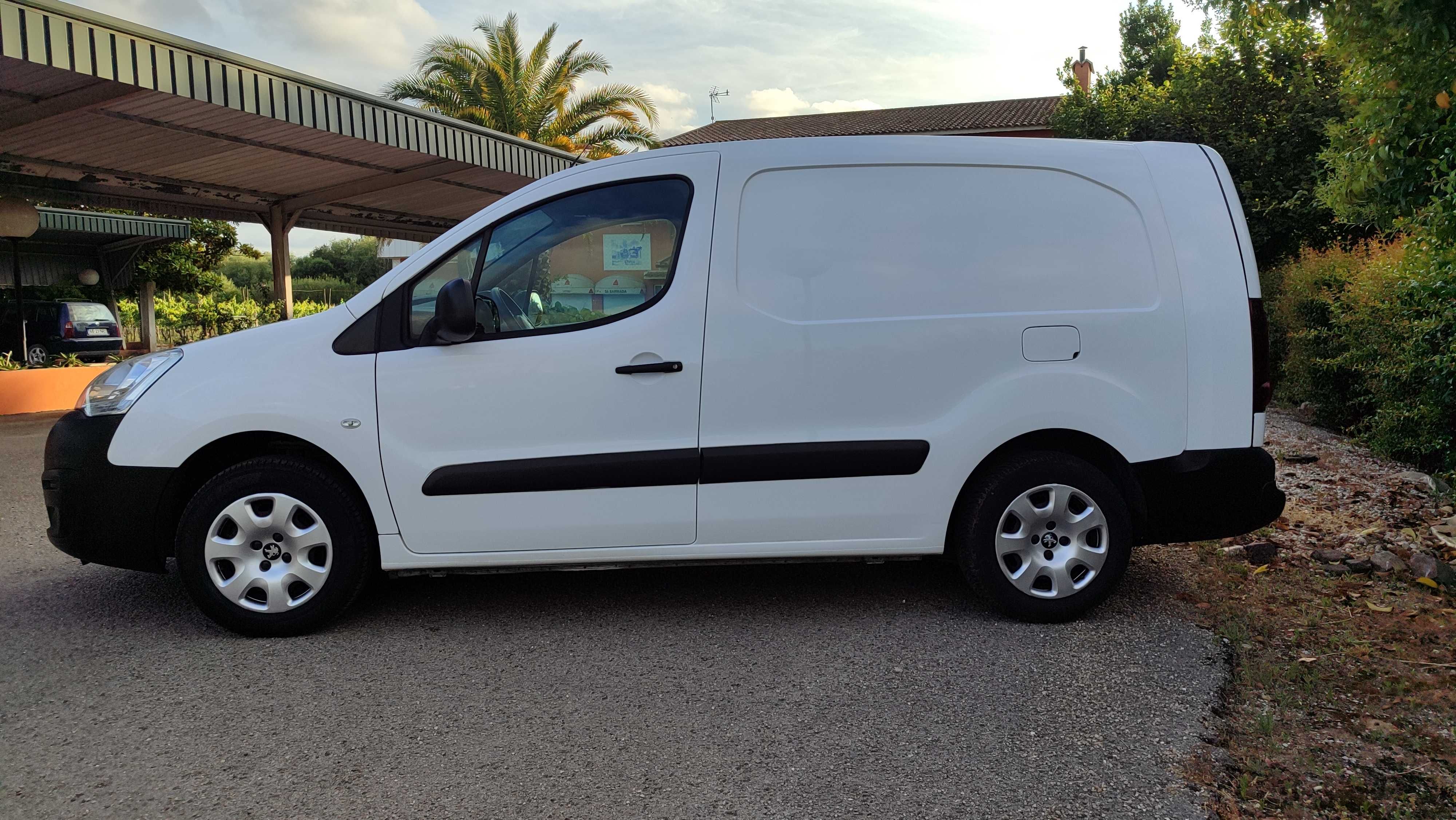 PEUGEOT PERTNER 1.6 HDI LONGA 3L. C/IVA