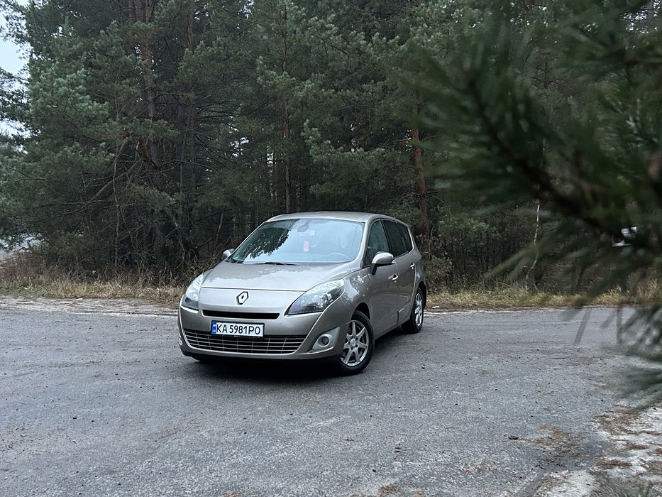 Авто в чудовому стані