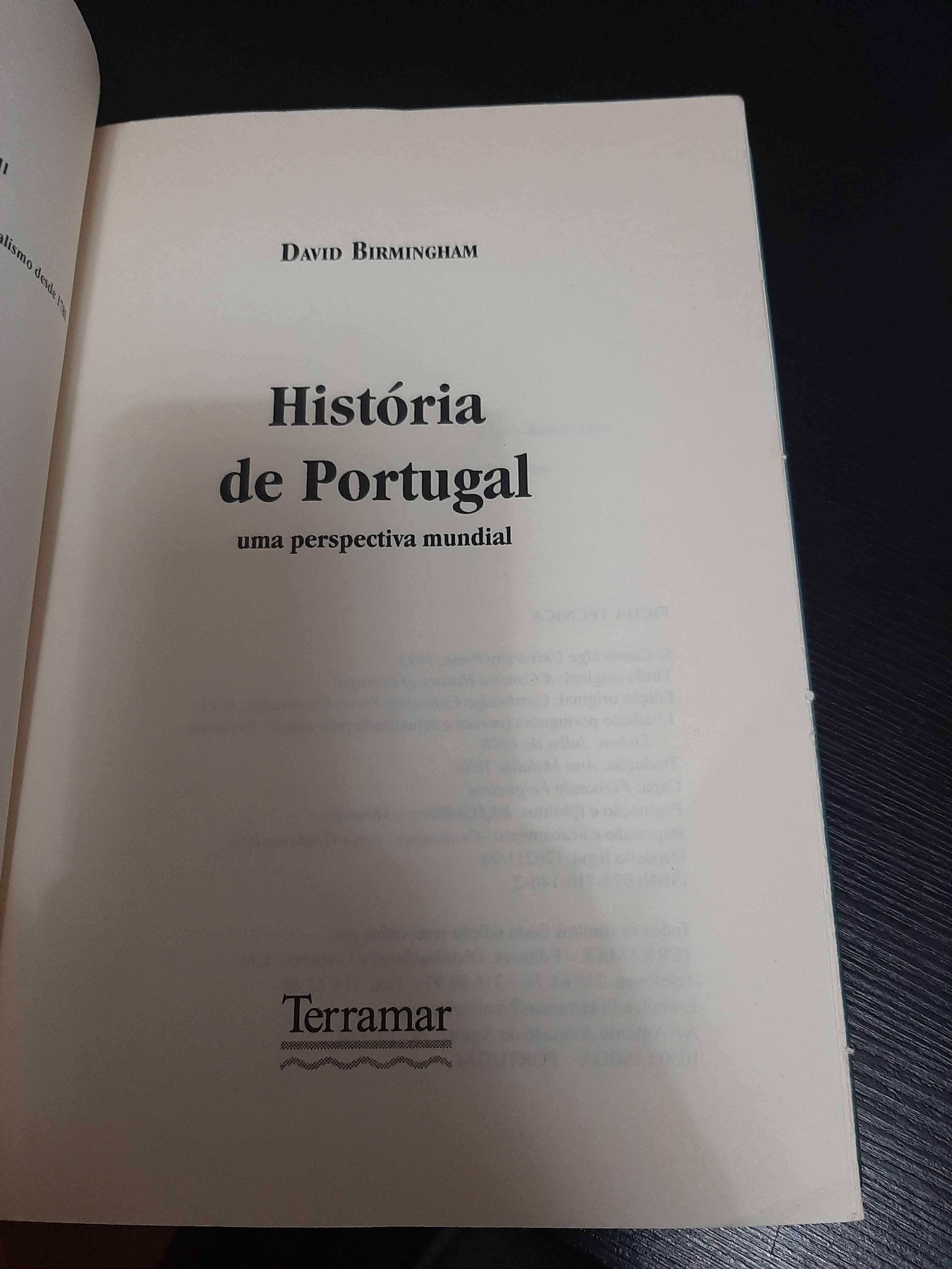 David Birmingham – História de Portugal: uma perspectiva Mundial