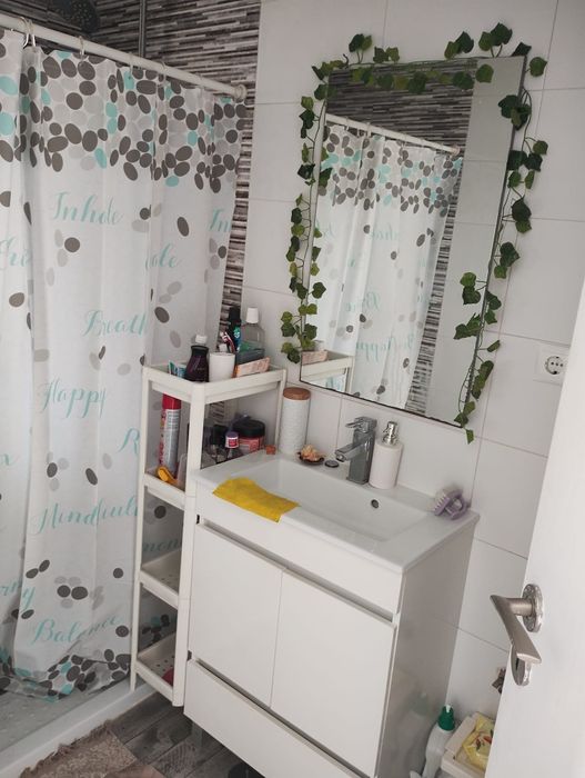 Quarto partilhado em arroios