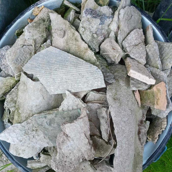 Шифер битый бесплатно на подсыпку