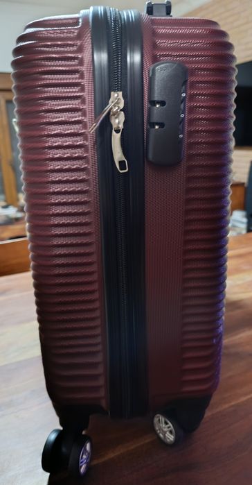 Mala de viagem, de cabine com rodas 360°, nova!