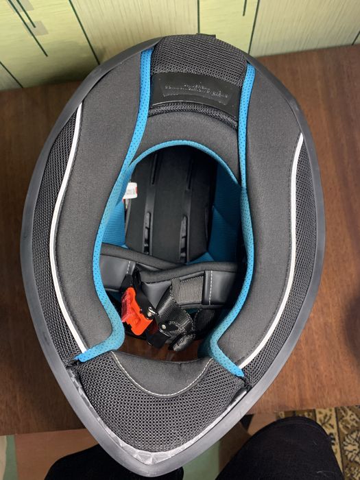 Мото шлем MT Stinger 2 размер S новый