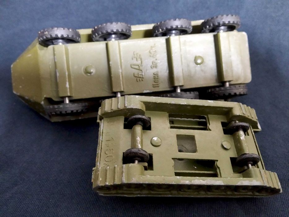 Модельки ссср військова техніка БТР