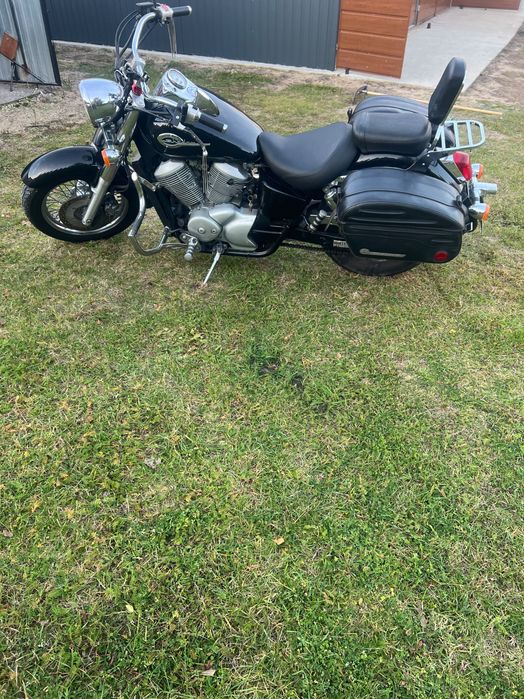 Honda shadow 750