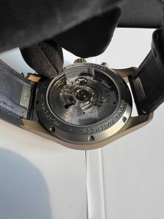 Piękny IWC Pilot's Chronograph 41mm 2022 fullset - Przecena