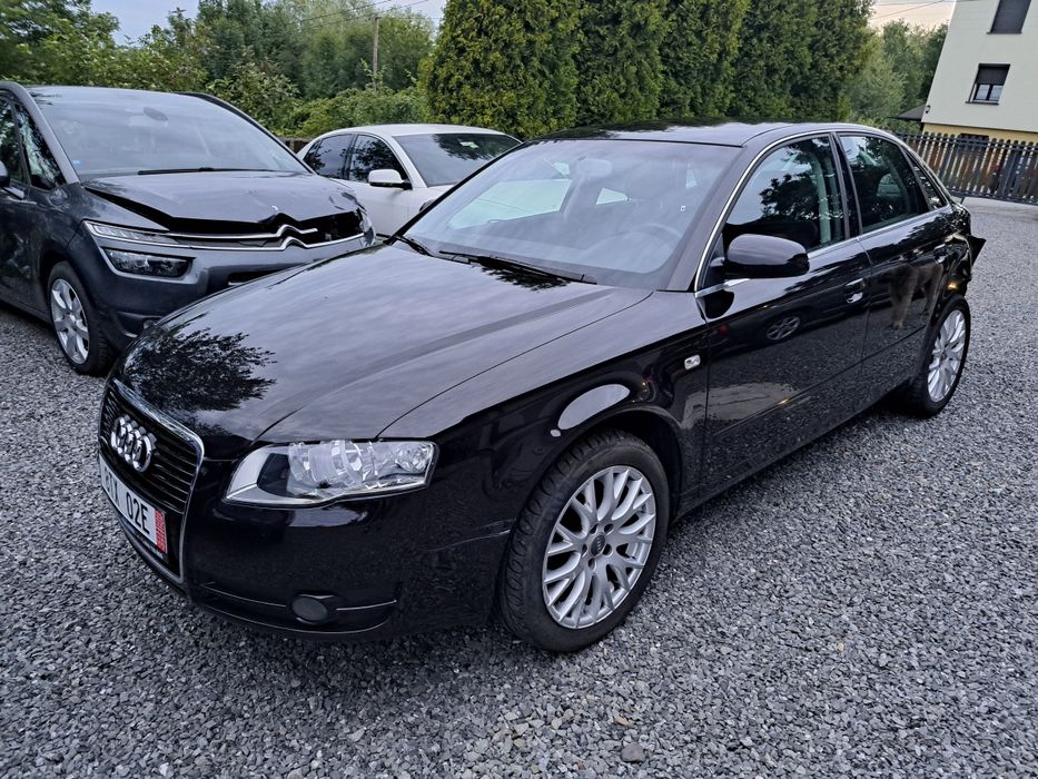 Audi A4 2.0 i automat tylko 70tysk km  uszkodzony