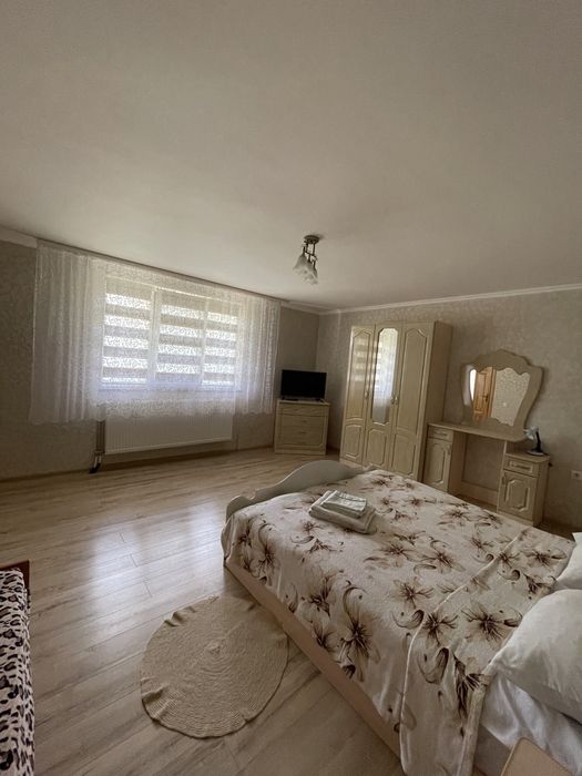 Здам будинок та номера