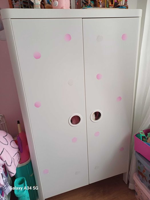 Łóżko dziecięce rosnące i szafa ikea