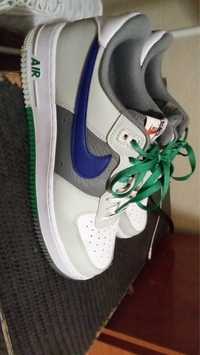 Sapatilhas Nike Air Force 1 LV8