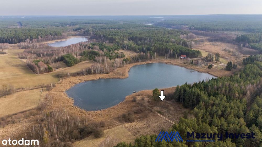 Działka w Gromie z linią brzegową jeziora!