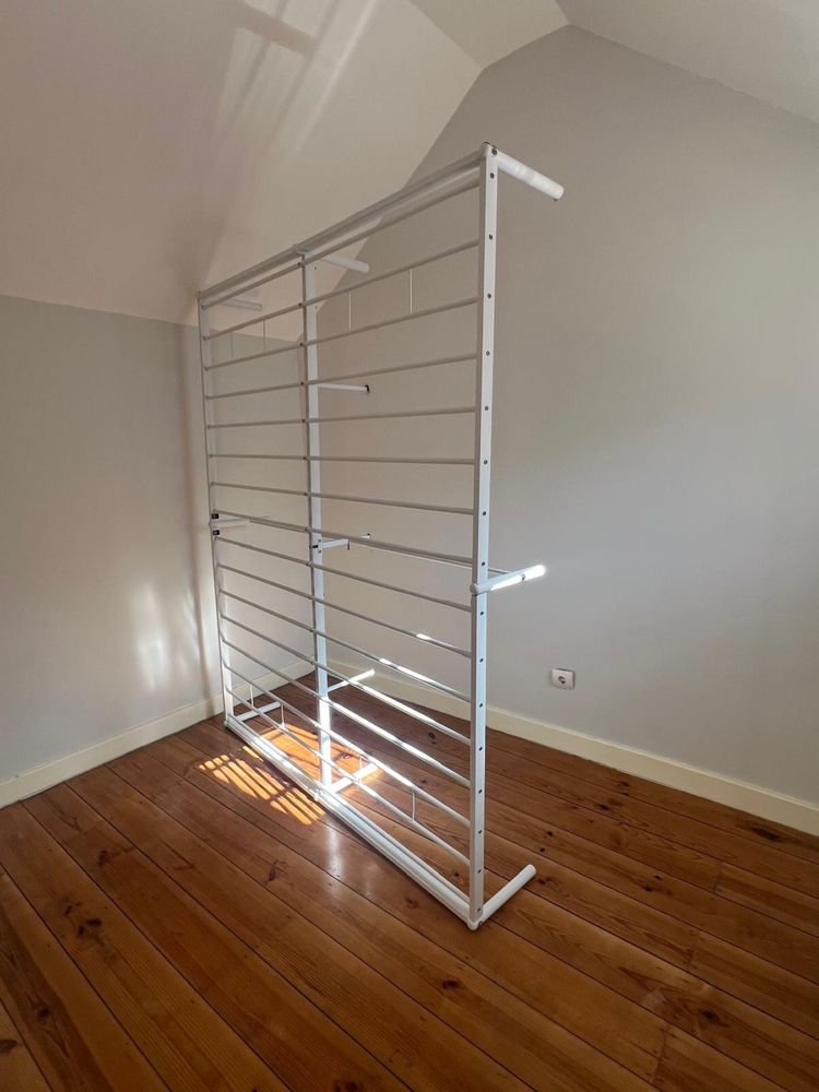 Mobilia de quarto: cama + colchão + cabeceira