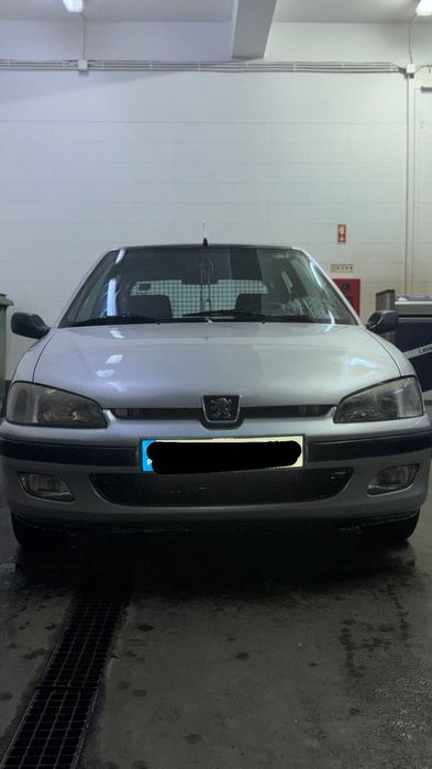 Vendo peugeot 106