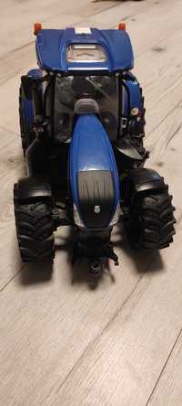 New Holland T7.315 Bruder