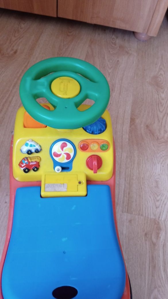 Jeździk auto samochód dźwięk Kiddieland