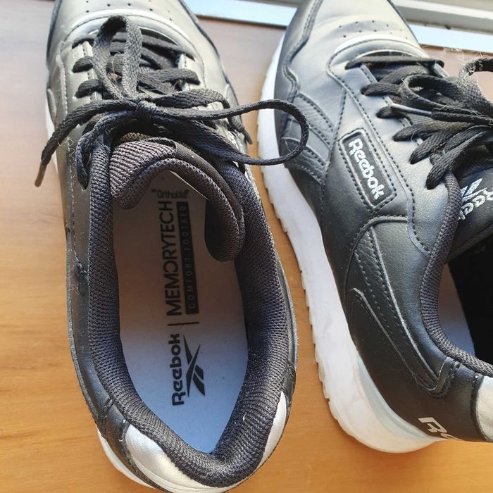 Tennis reebok 37,5 como novos