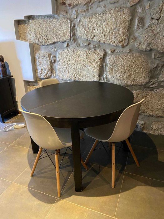 Mesa redonda extensível 6 pessoas castanha IKEA