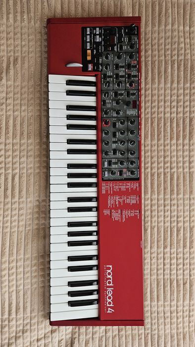 Nord Lead Clavia 4