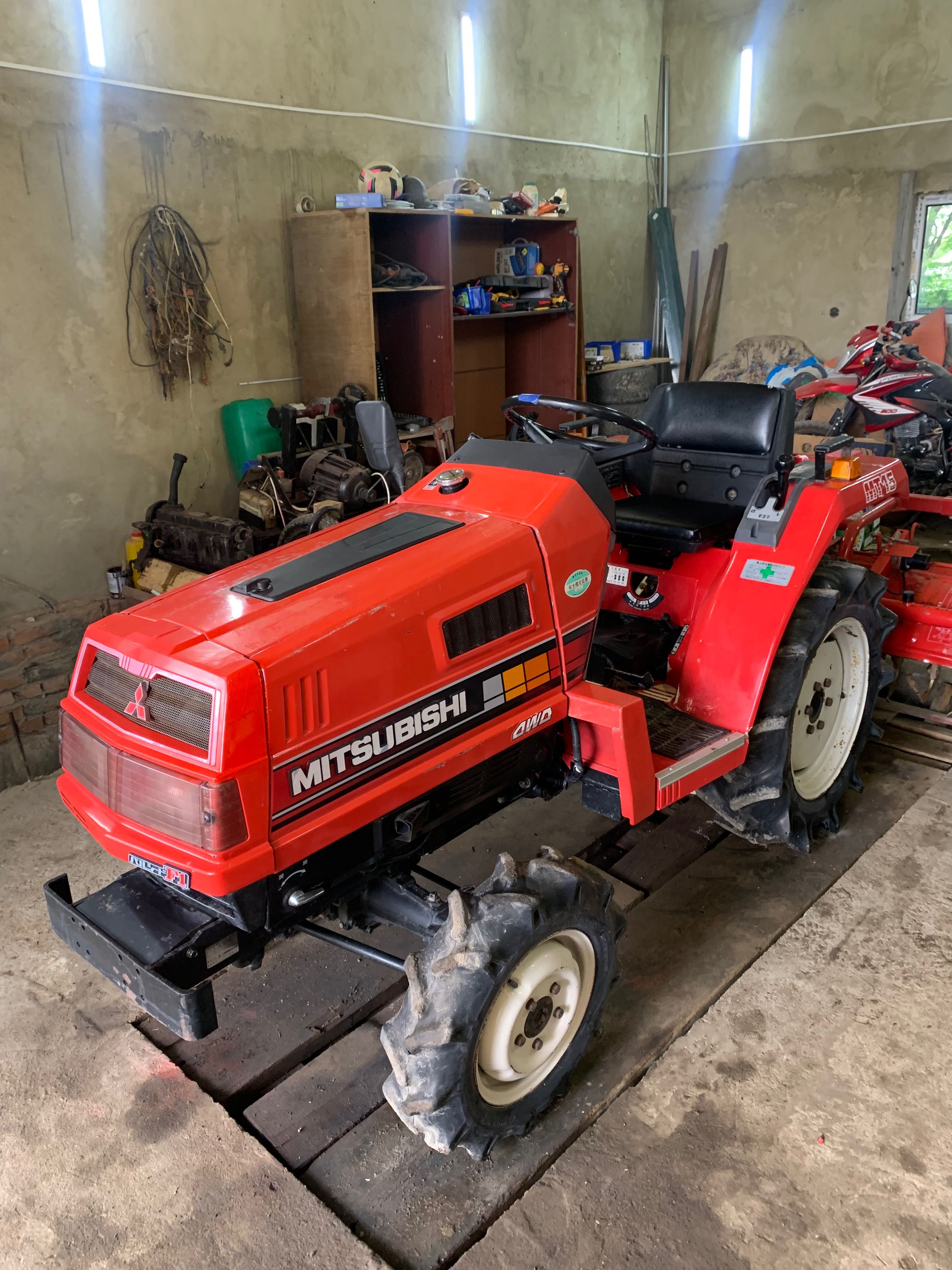 Мінітрактор MITSUBISHI MT 15