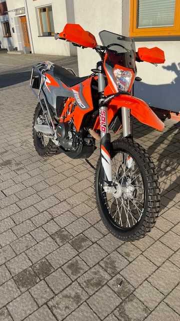 KTM 690 R super stan