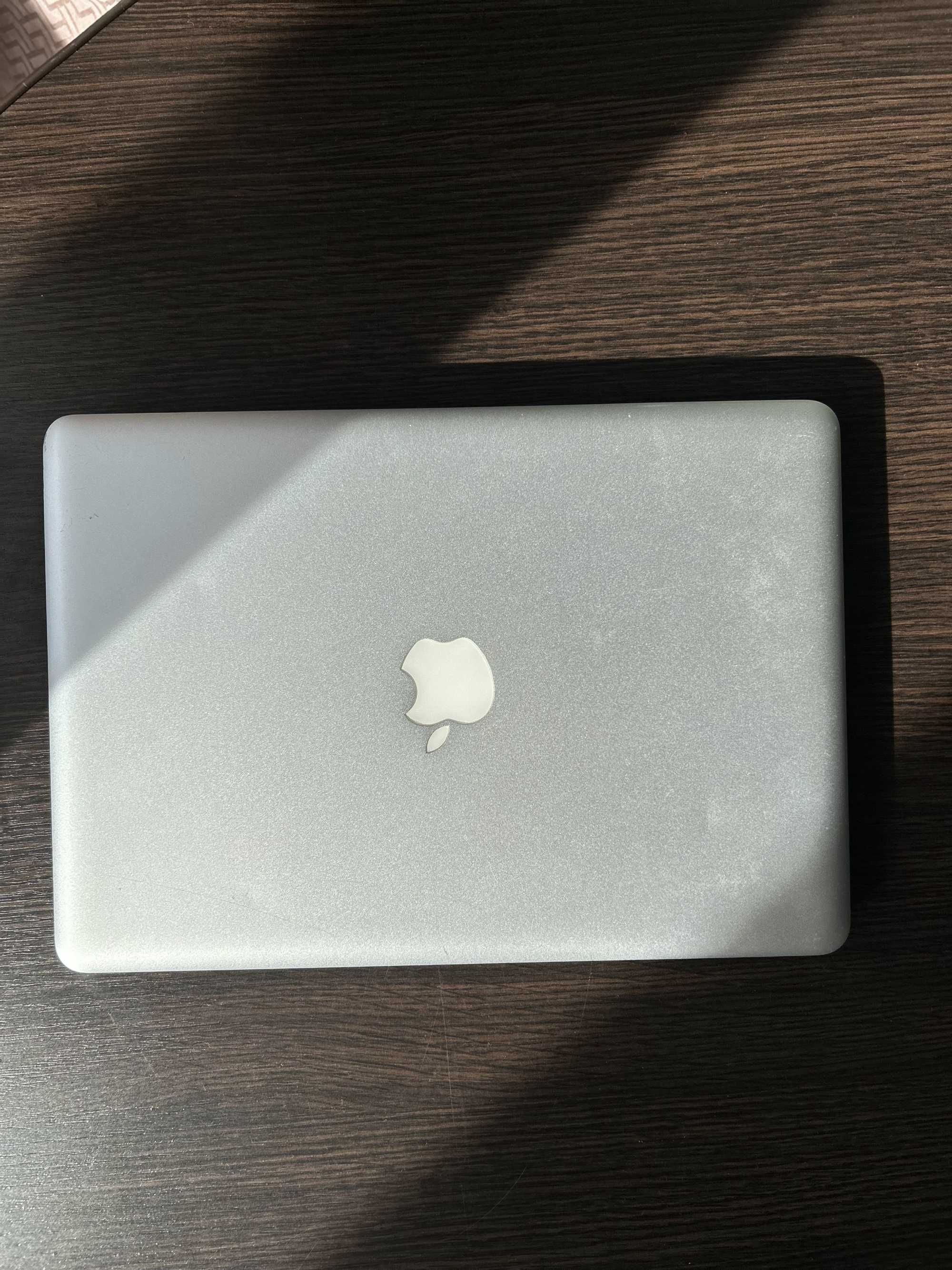 Продам Macbook Pro (13-дюймів, 2011 року)
