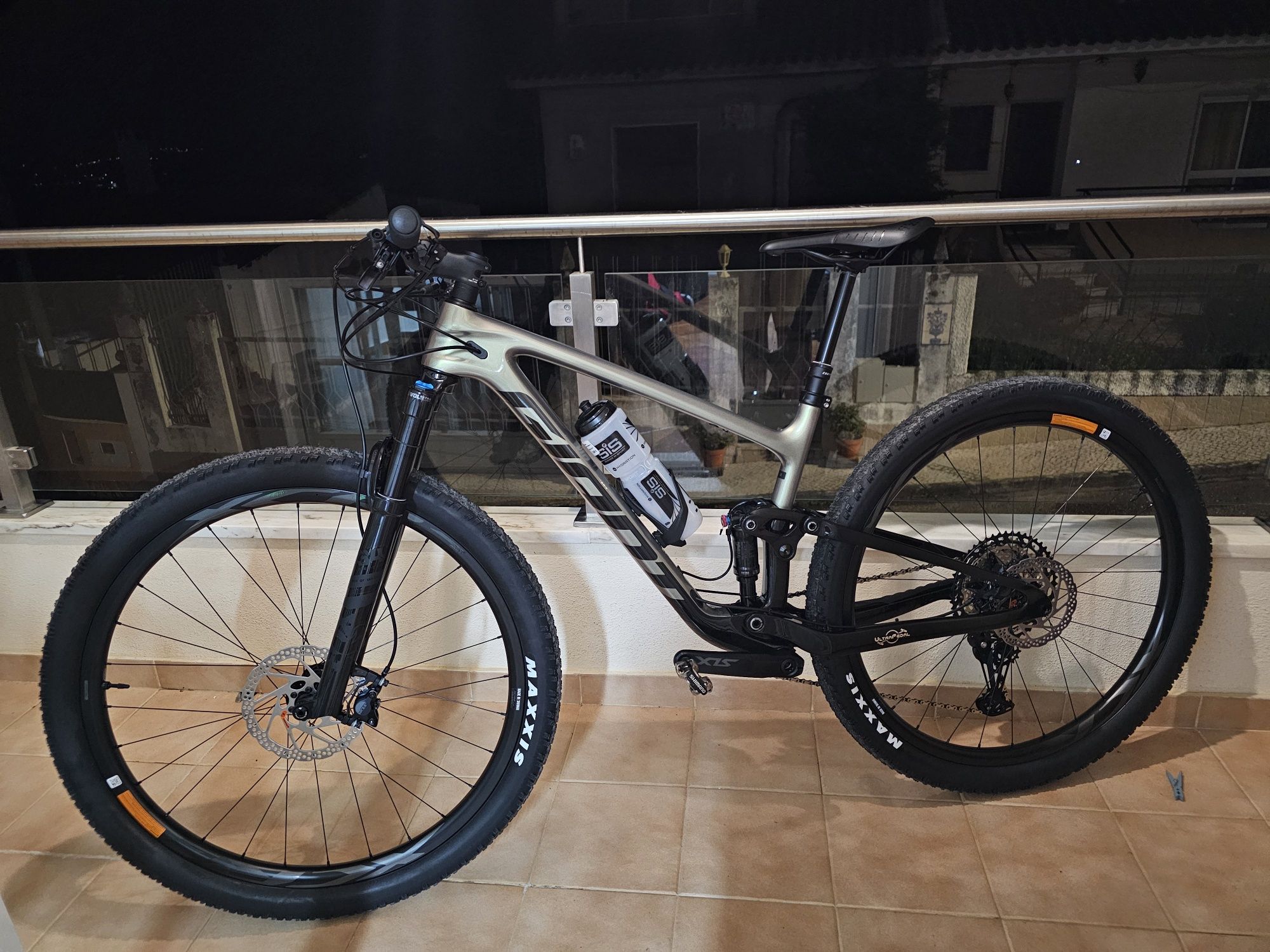 Bicicleta Giant Anthem Advanced 29 2