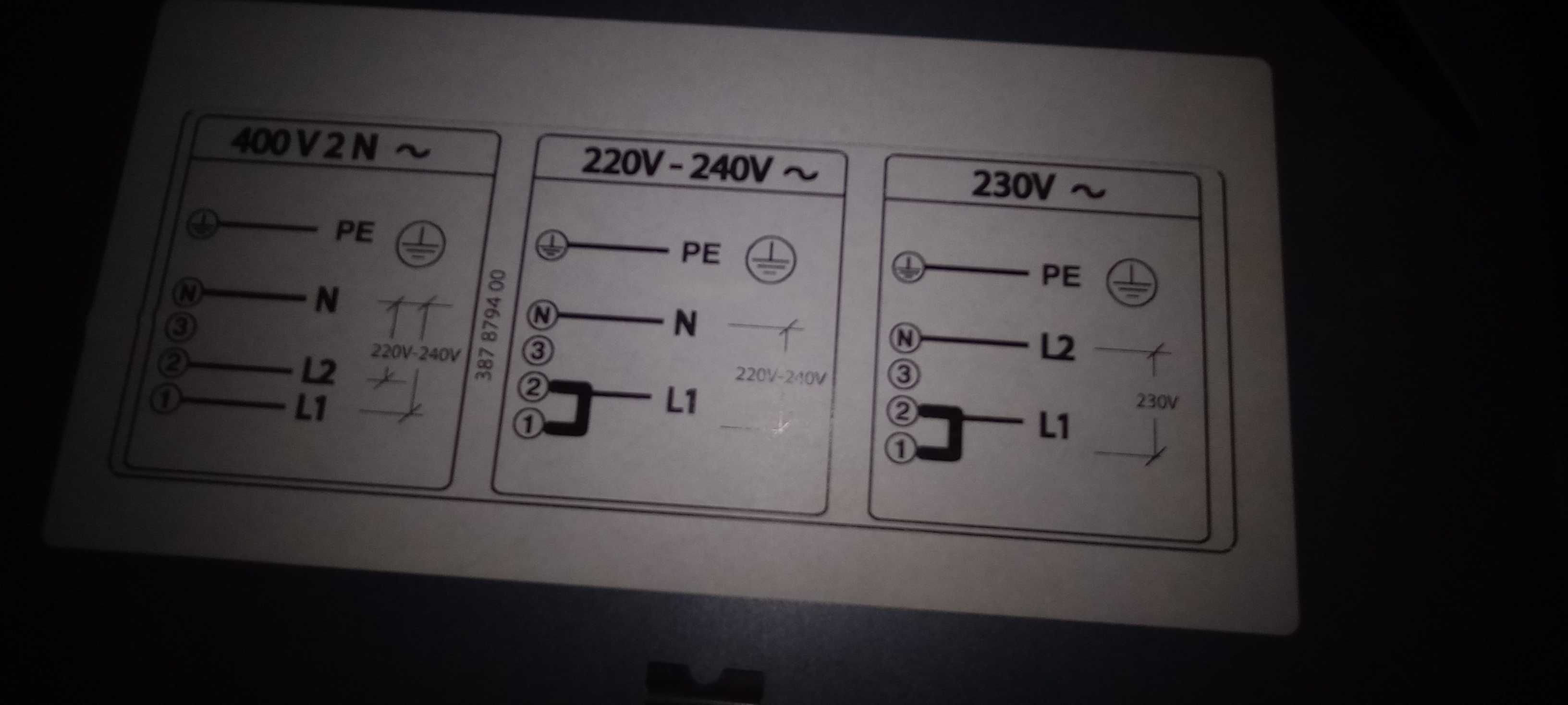 Płyta ceramiczna Electrolux pęknięta sprawna