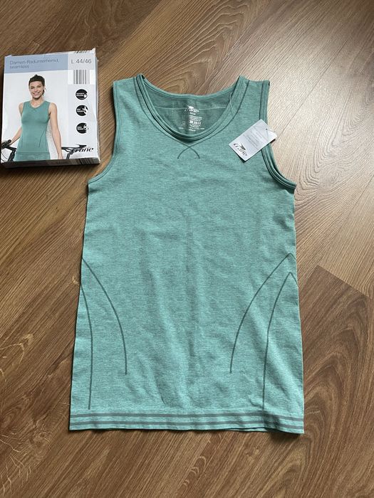 Футболка, майка нова